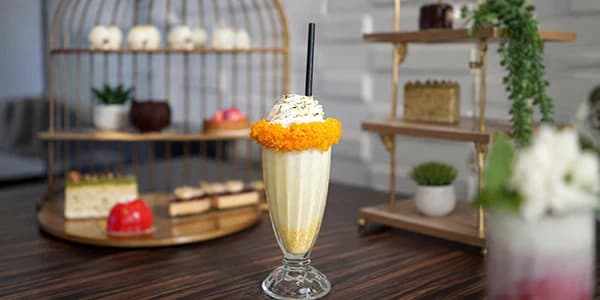 Shakes